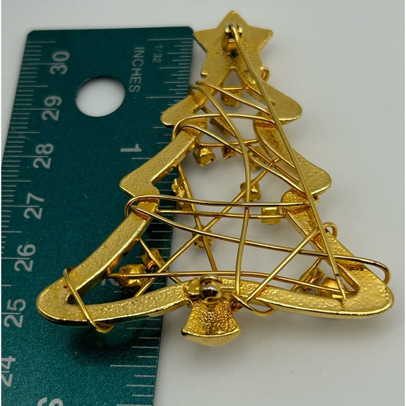 Statement Modernist Rhinestone Gold Tone Christmas Tree Holiday Brooch Pin - Picture 4 of 4